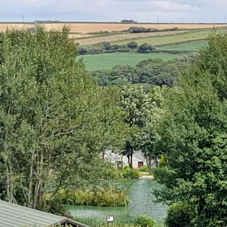 Lake View Newquay  Exterior photo